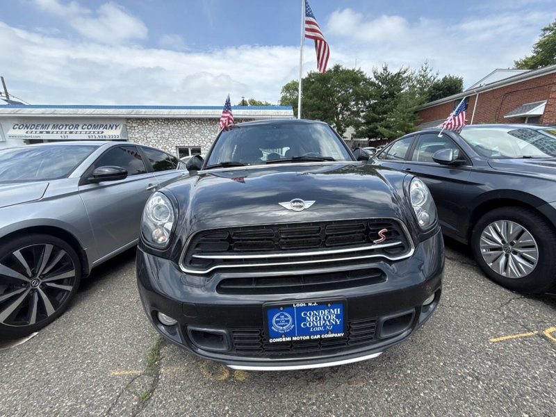 Used 2016 MINI Cooper Countryman S w/ Premium Package image 1