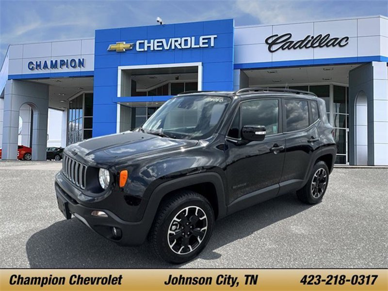 Used 2023 Jeep Renegade Latitude image 1