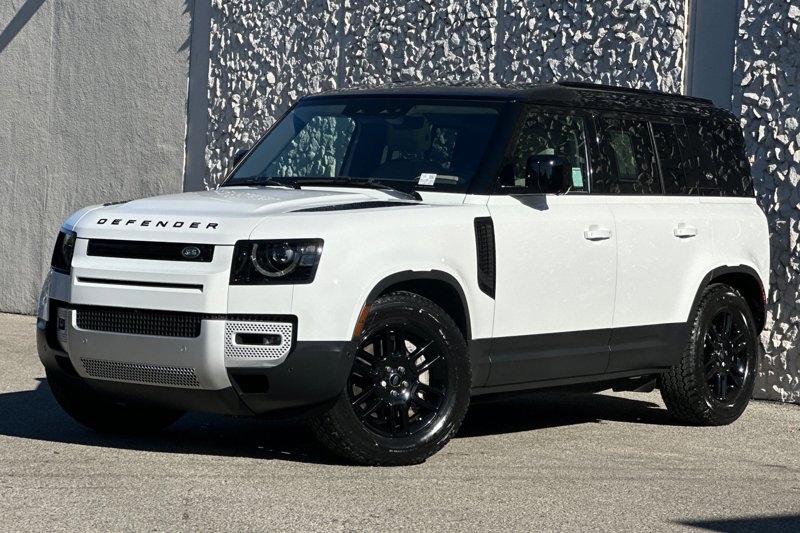 Certified 2022 Land Rover Defender 110 SE image 1