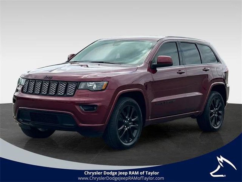 Certified 2017 Jeep Grand Cherokee Altitude image 1