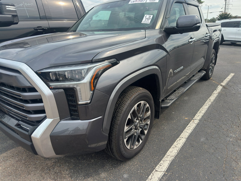 Used 2025 Toyota Tundra Limited image 1