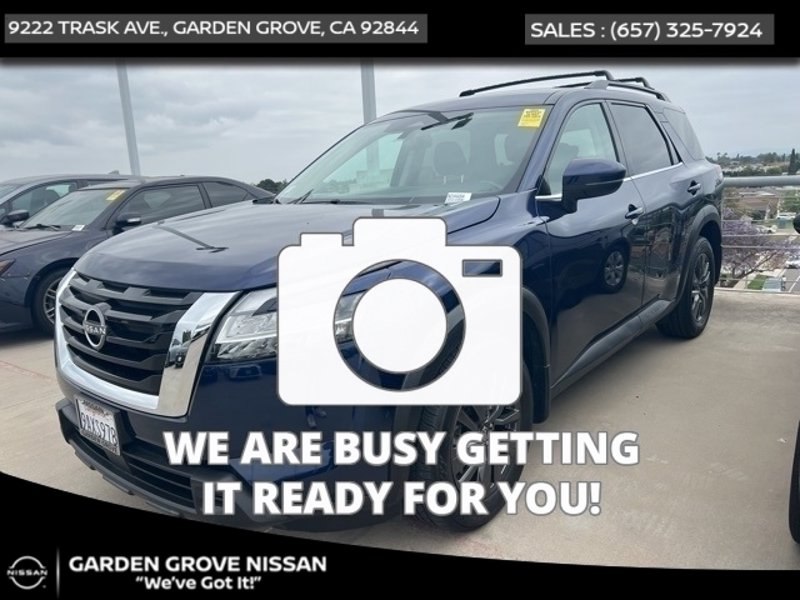 Certified 2022 Nissan Pathfinder SV w/ Cargo Package image 1