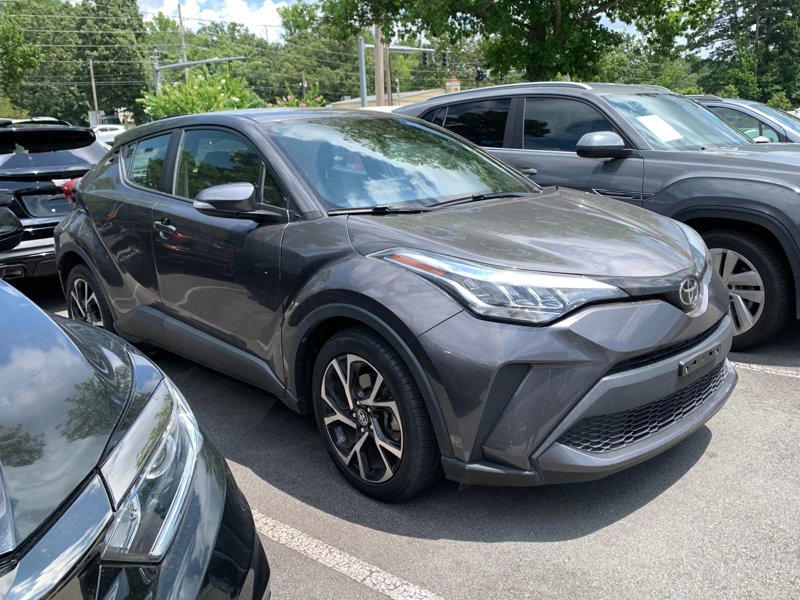 Used 2021 Toyota C-HR image 1