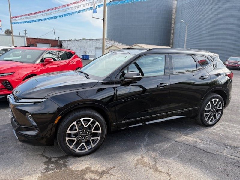 Certified 2024 Chevrolet Blazer RS w/ Enhanced Convenience Package image 1