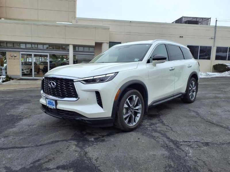 Certified 2023 INFINITI QX60 Luxe w/ Cargo Package image 1