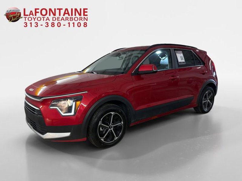 Certified 2024 Kia Niro EX image 1