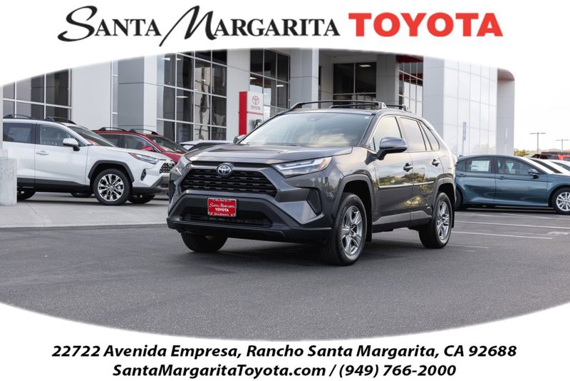 Certified 2024 Toyota RAV4 XLE image 1