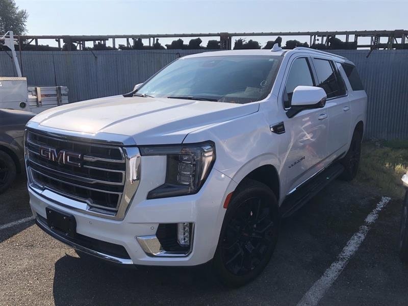 Used 2023 GMC Yukon XL SLT image 1