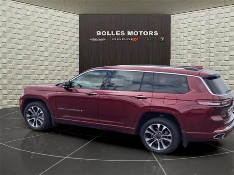Certified 2021 Jeep Grand Cherokee L Overland w/ MOPAR Finishing Package image 1
