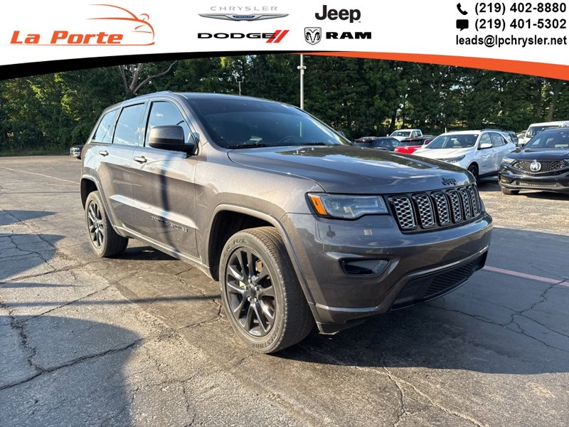 Used 2021 Jeep Grand Cherokee Laredo X image 1