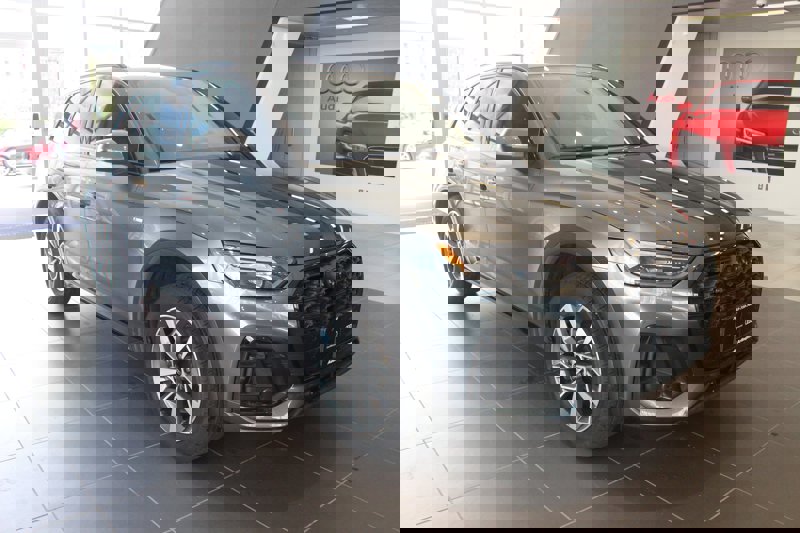 Certified 2024 Audi Q5 2.0T Premium w/ Summer of Audi Package image 1