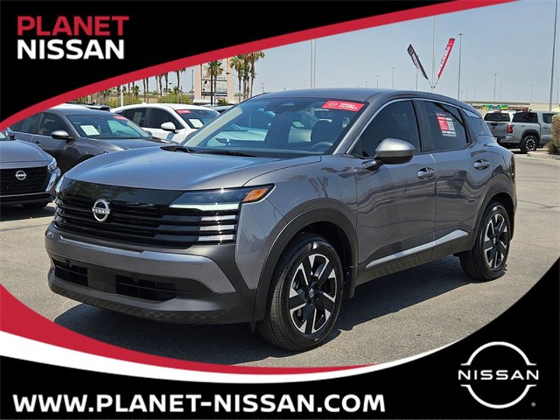 Certified 2025 Nissan Kicks SV image 1