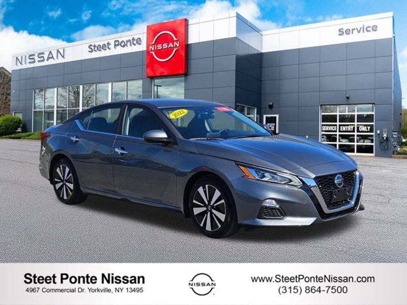 Certified 2022 Nissan Altima 2.5 SV image 1