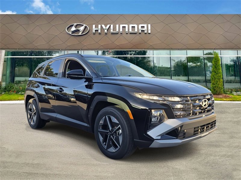 Certified 2025 Hyundai Tucson SEL image 1