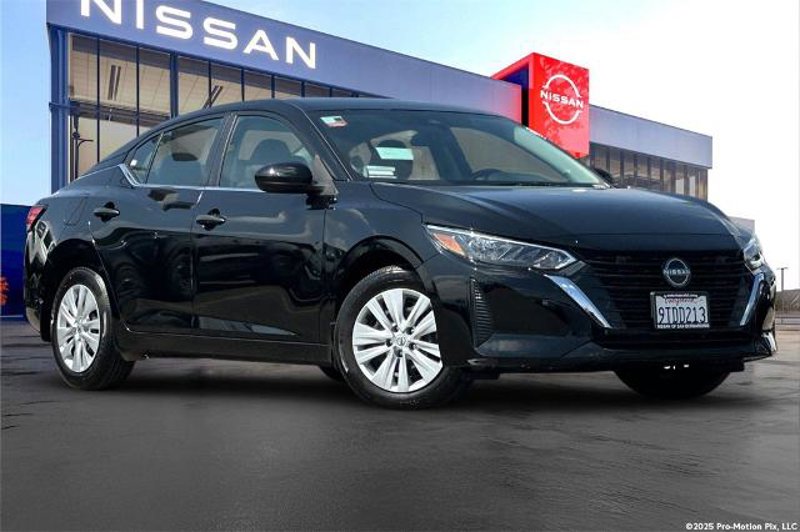 Certified 2025 Nissan Sentra S image 1