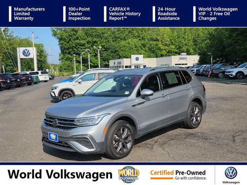 Certified 2022 Volkswagen Tiguan SE image 1
