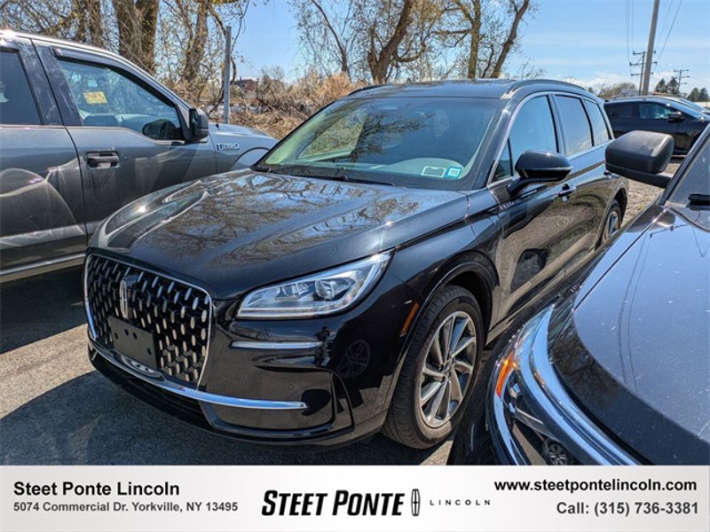 Used 2025 Lincoln Corsair Grand Touring w/ Equipment Group 301A image 1