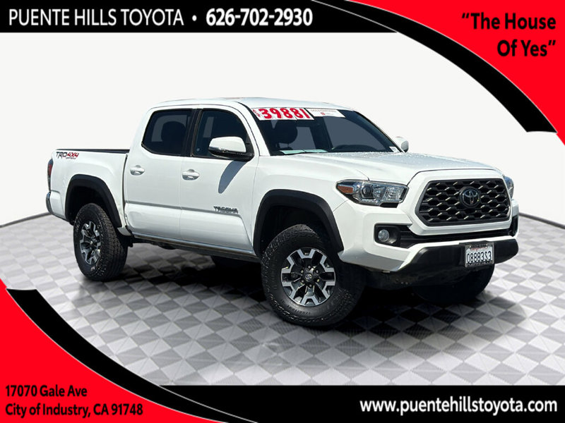 Certified 2023 Toyota Tacoma TRD Off-Road image 1