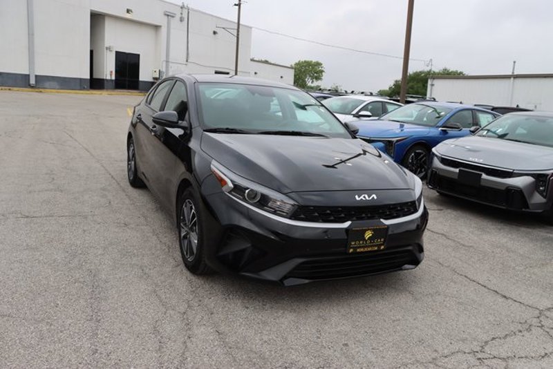 Certified 2024 Kia Forte LXS w/ LXS Technology Package image 1