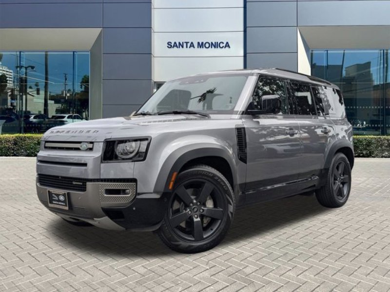 Certified 2022 Land Rover Defender 110 X-Dynamic HSE image 1