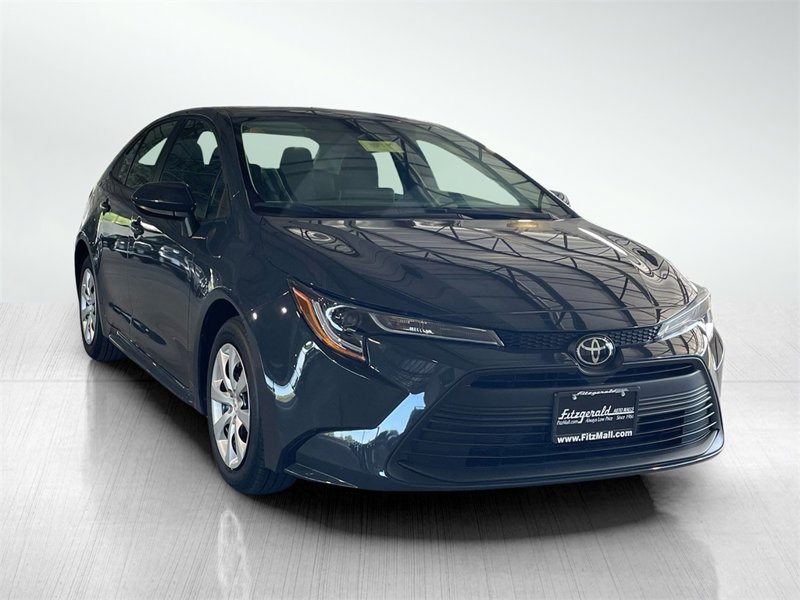 Certified 2025 Toyota Corolla LE image 1