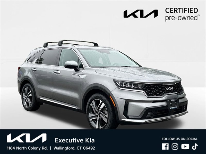 Certified 2023 Kia Sorento EX image 1