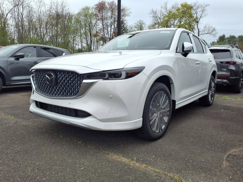 New 2025 MAZDA CX-5 Signature image 1
