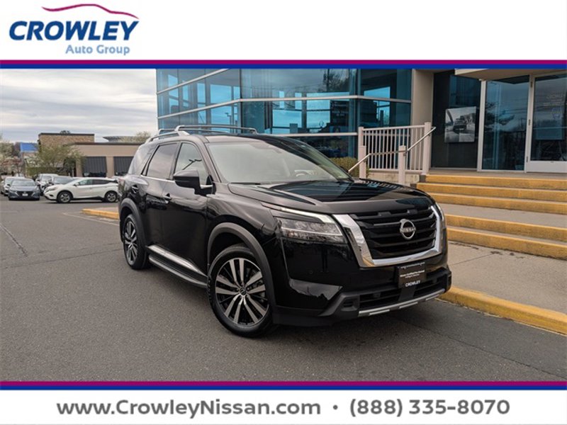 Certified 2023 Nissan Pathfinder Platinum image 1