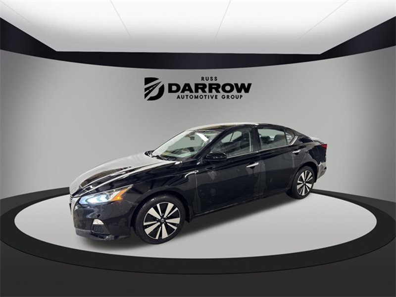 Certified 2021 Nissan Altima 2.5 SV image 1