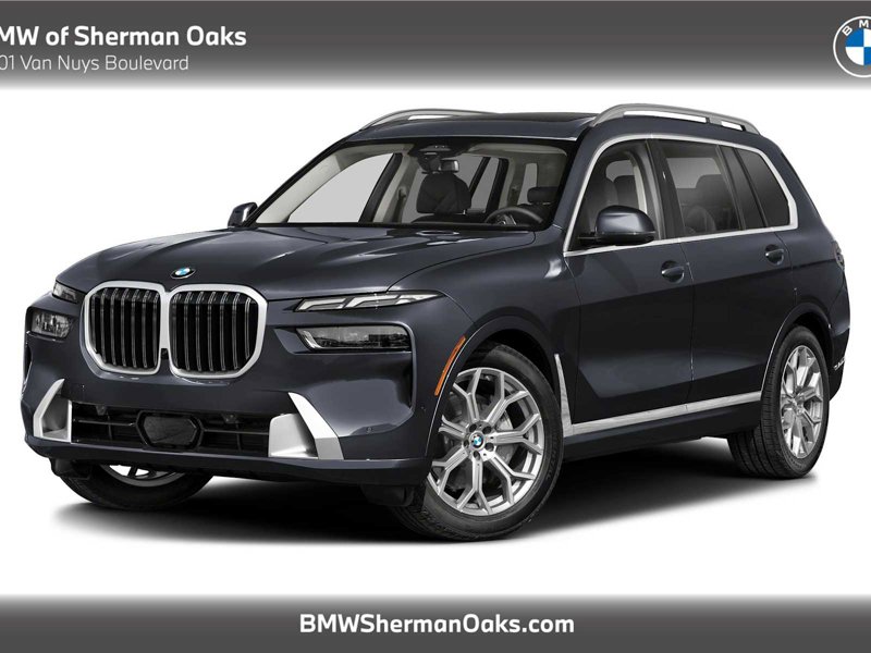 New 2026 BMW X7 M60i w/ Executive Package image 1