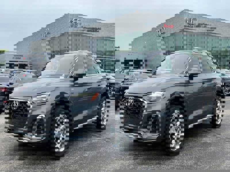 Certified 2022 Audi Q5 2.0T Premium Plus image 1