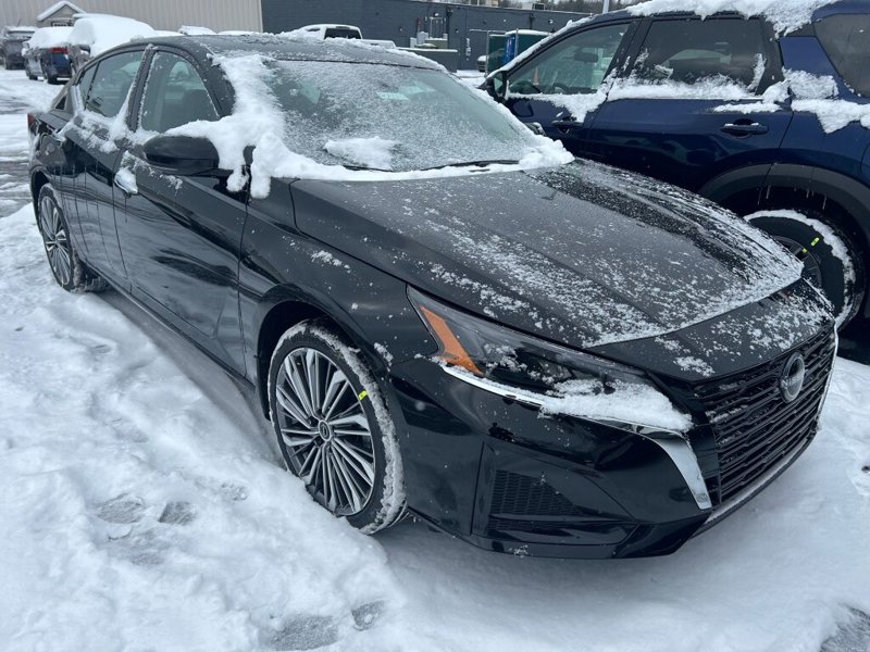New 2025 Nissan Altima 2.5 SL image 1