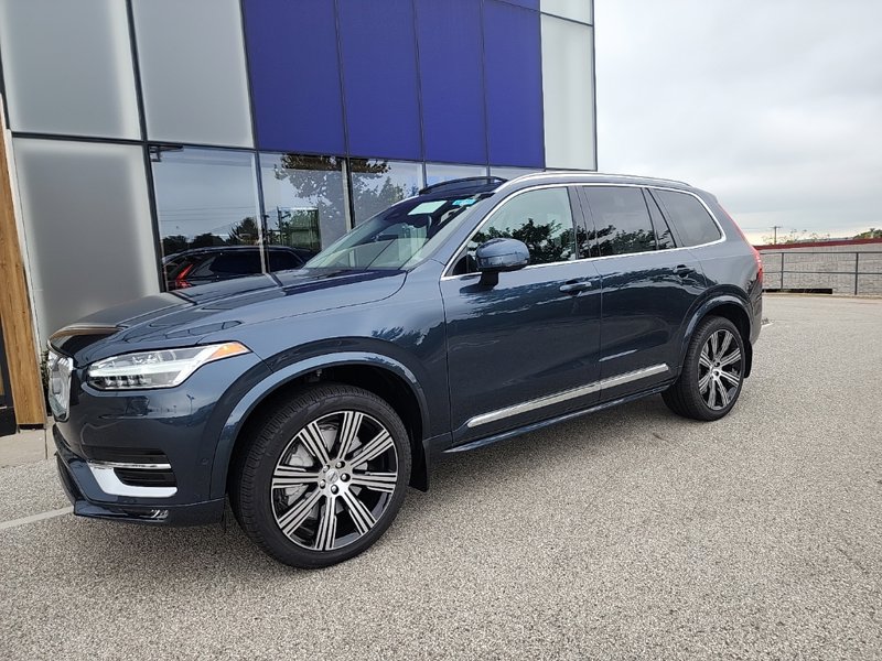 Certified 2025 Volvo XC90 B6 Plus w/ Protection Package image 1