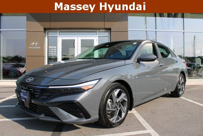 Certified 2024 Hyundai Elantra SEL w/ Convenience Package image 1