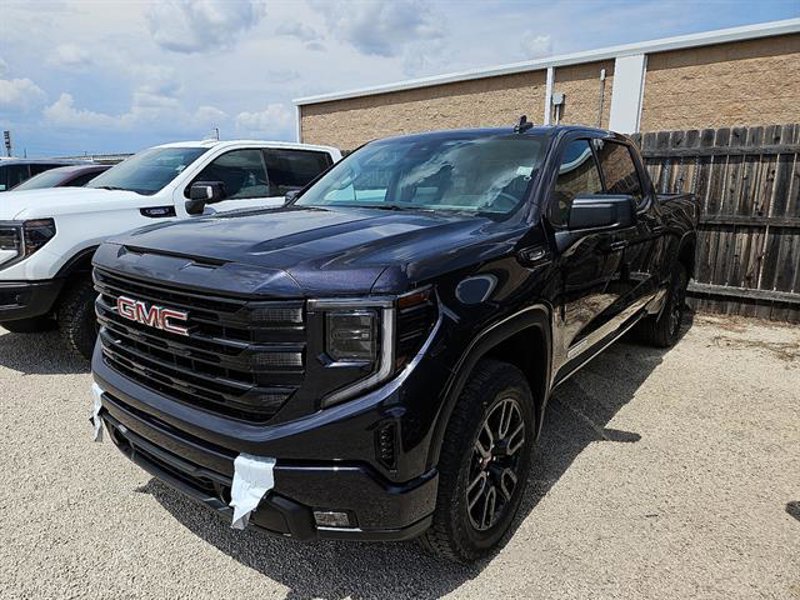 New 2026 GMC Sierra 1500 Elevation image 1