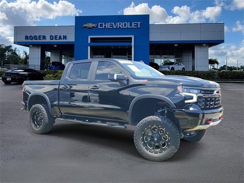 Certified 2023 Chevrolet Silverado 1500 ZR2 w/ Technology Package image 1