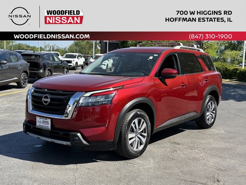Certified 2023 Nissan Pathfinder SL image 1