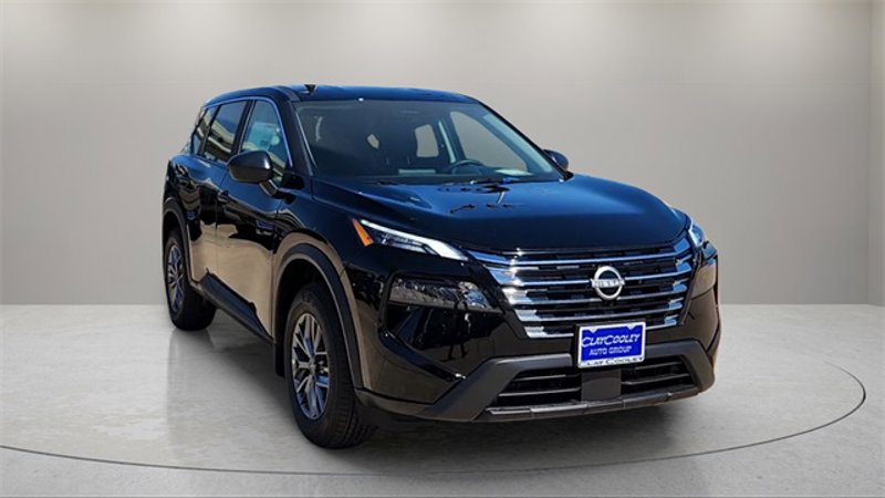 Certified 2025 Nissan Rogue S image 1