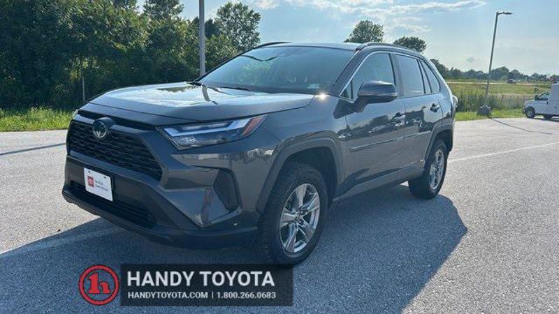 Certified 2024 Toyota RAV4 XLE image 1
