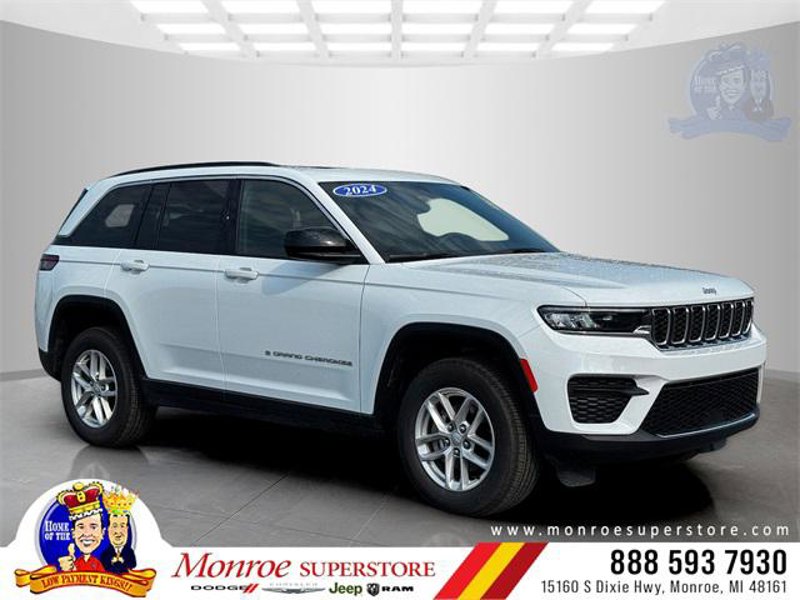 Certified 2024 Jeep Grand Cherokee Laredo X w/ Trailer Tow Package image 1