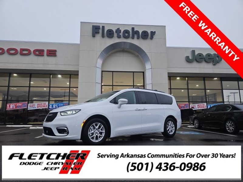 Certified 2022 Chrysler Pacifica Touring-L image 1
