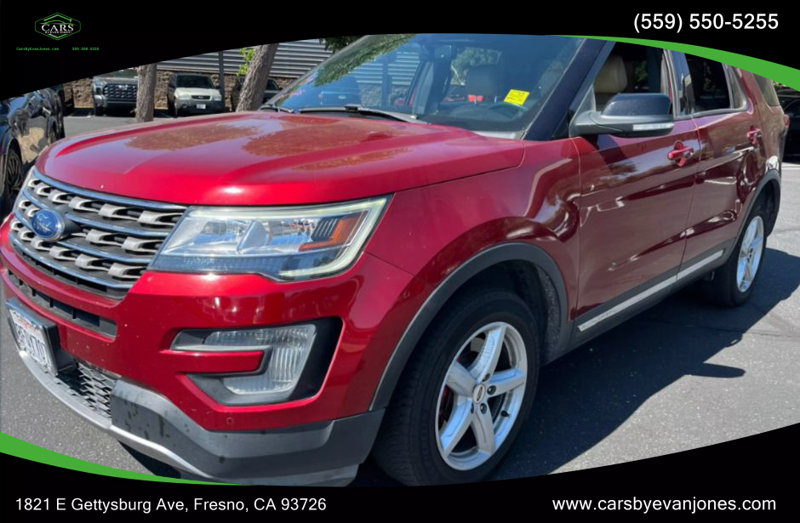 Used 2017 Ford Explorer XLT w/ Equipment Group 202A image 1