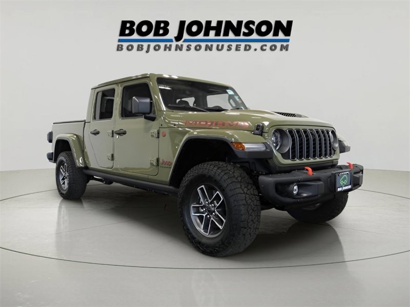 Used 2025 Jeep Gladiator Mojave image 1
