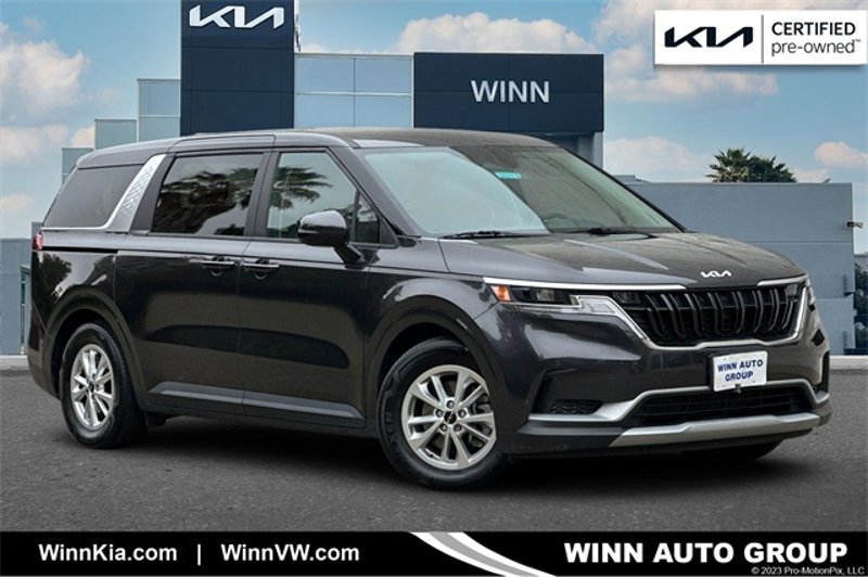 Certified 2024 Kia Carnival LX image 1