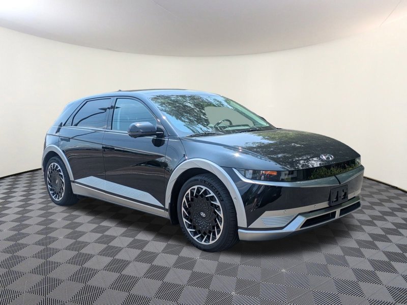 Certified 2023 Hyundai Ioniq 5 Limited w/ Cargo Package image 1