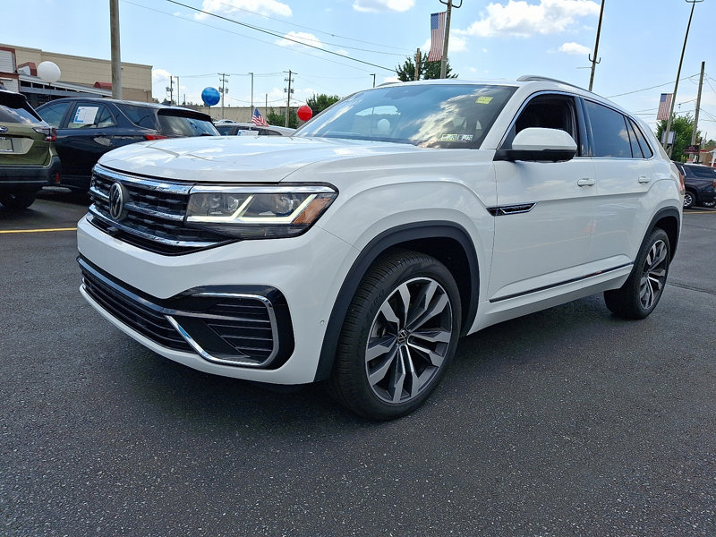 Used 2021 Volkswagen Atlas Cross Sport SEL Premium image 1