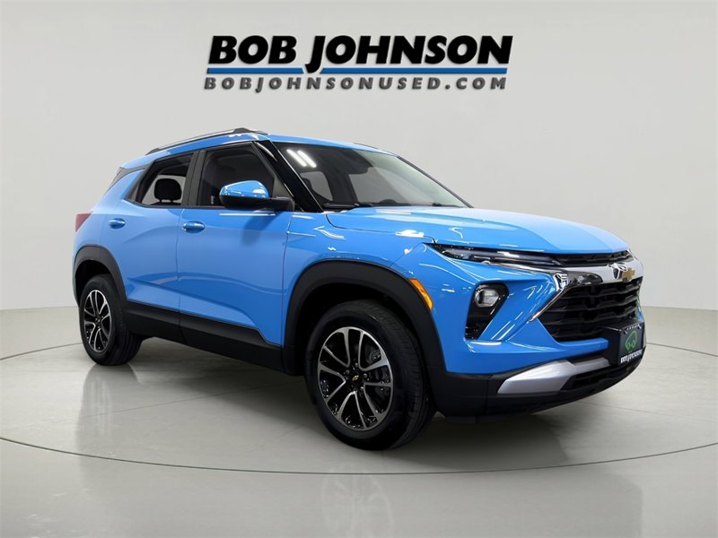 Certified 2024 Chevrolet TrailBlazer LT w/ Driver Confidence Package image 1