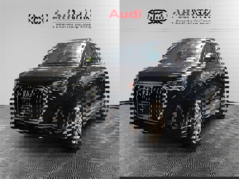 Certified 2023 Audi Q3 2.0T Premium Plus w/ Premium Plus Package image 1