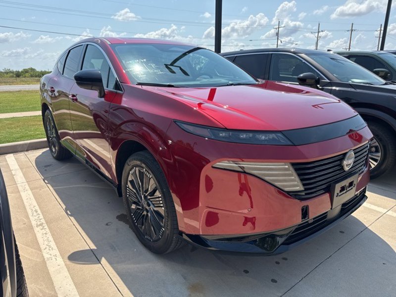Certified 2025 Nissan Murano Platinum w/ Cargo Package image 1