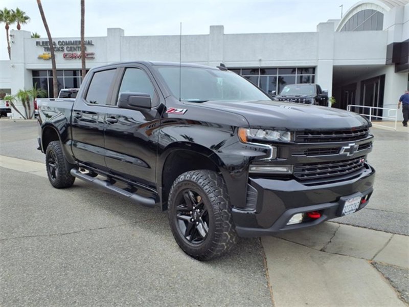 Certified 2021 Chevrolet Silverado 1500 LT Trail Boss w/ Convenience Package II image 1